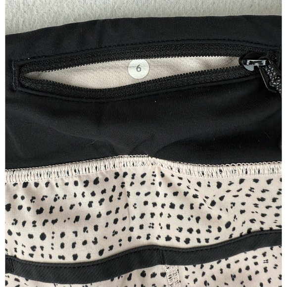 Lululemon Speed Up Running Pink/Black Speckle Shorts Size 6‎ Workout Gym - Picture 7 of 9